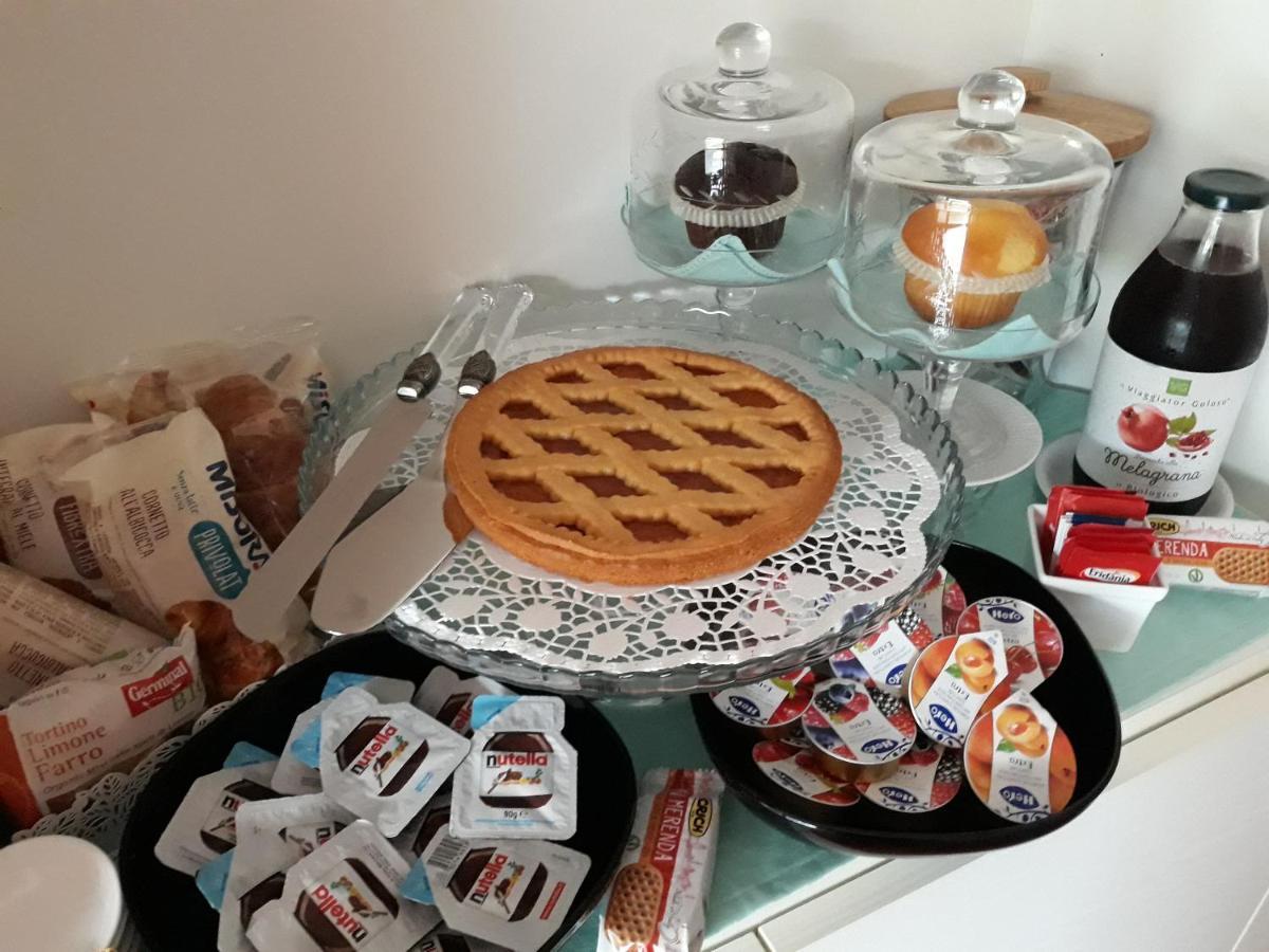 A Casa Di Grace Acomodação com café da manhã Basiglio Exterior foto