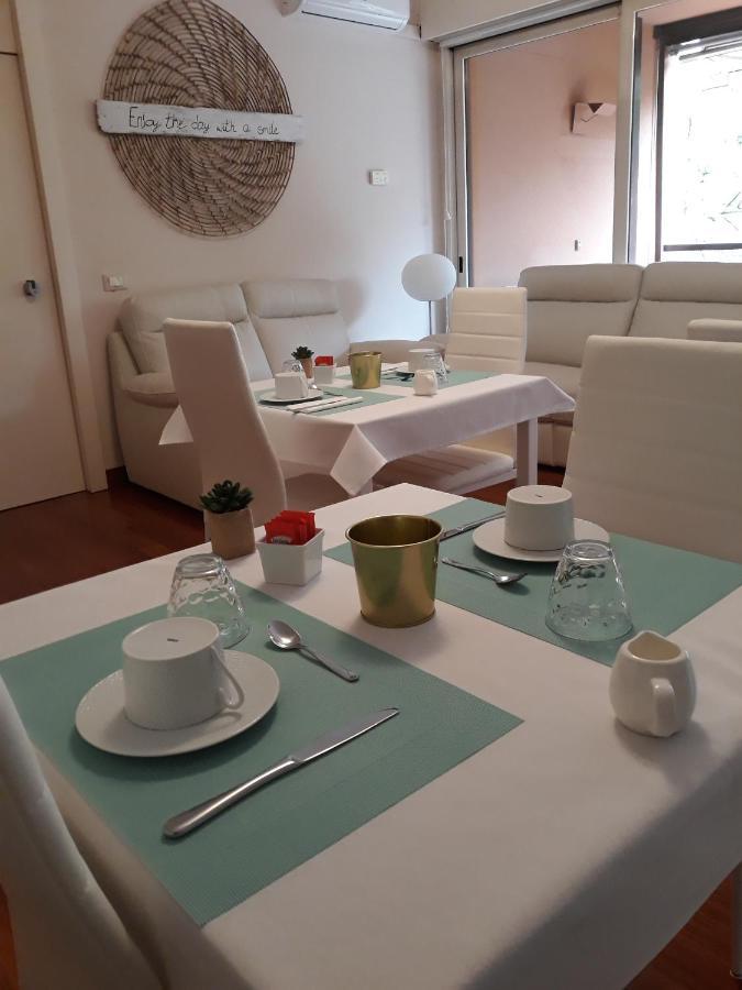 A Casa Di Grace Acomodação com café da manhã Basiglio Exterior foto